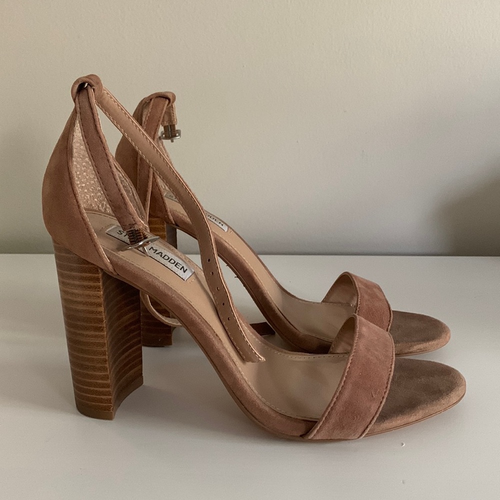 Suede / Wood Block Heel Steve Madden